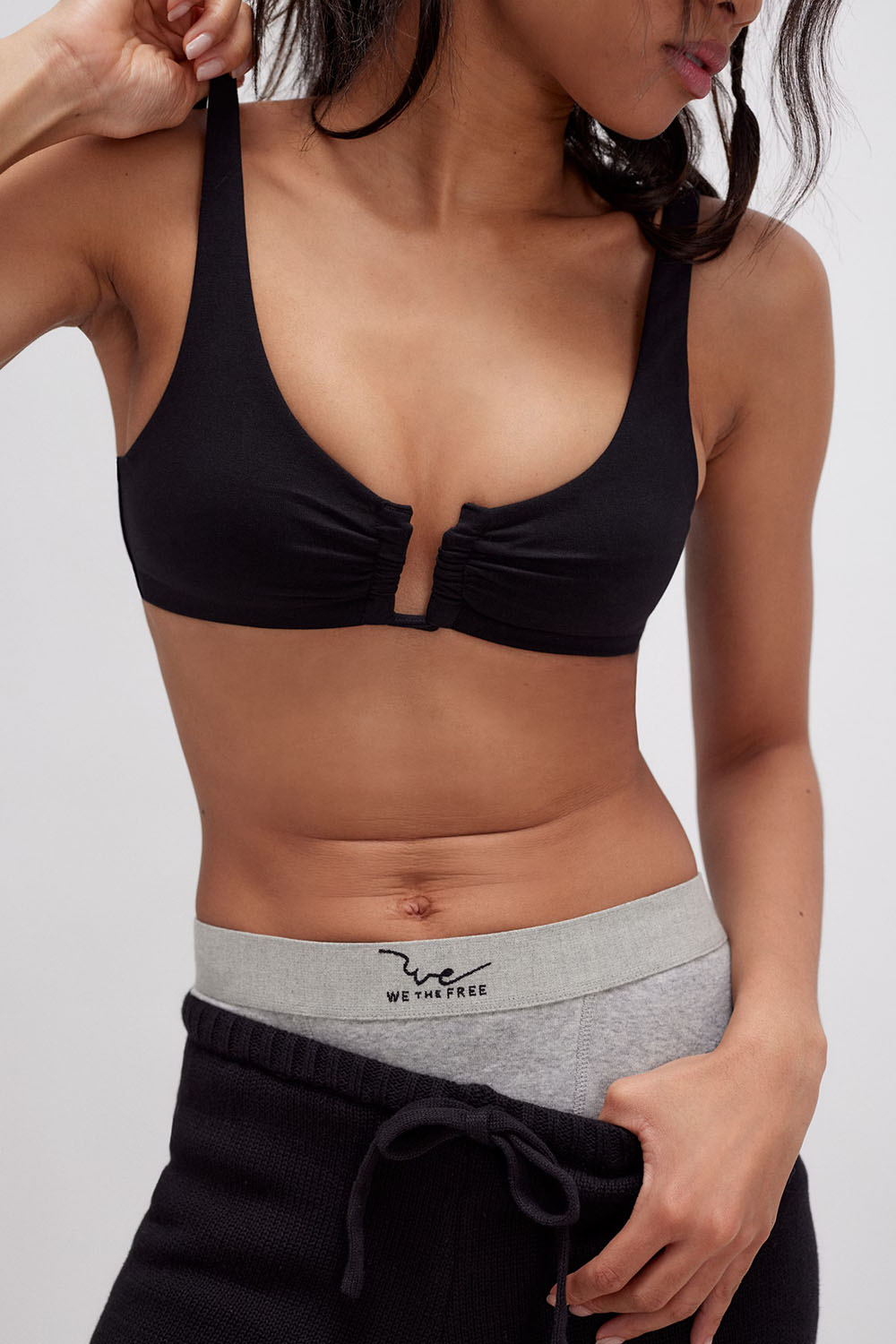 Free People - Ahead of the Curve Scoop - Black