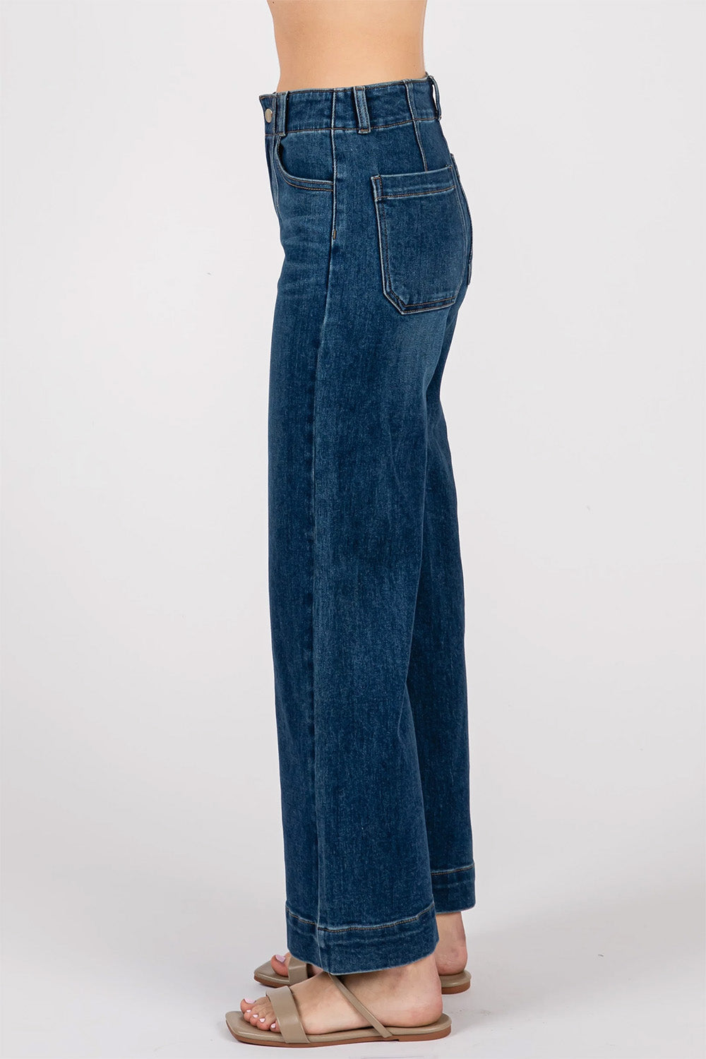 Letter to Juliet - A Line Darted Jean - Dark  - Side