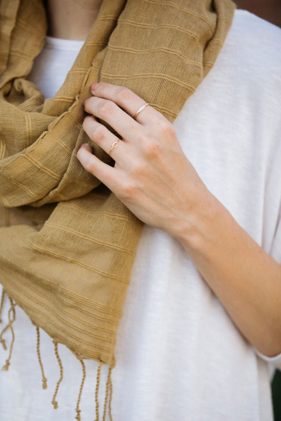 able forever ring gold model