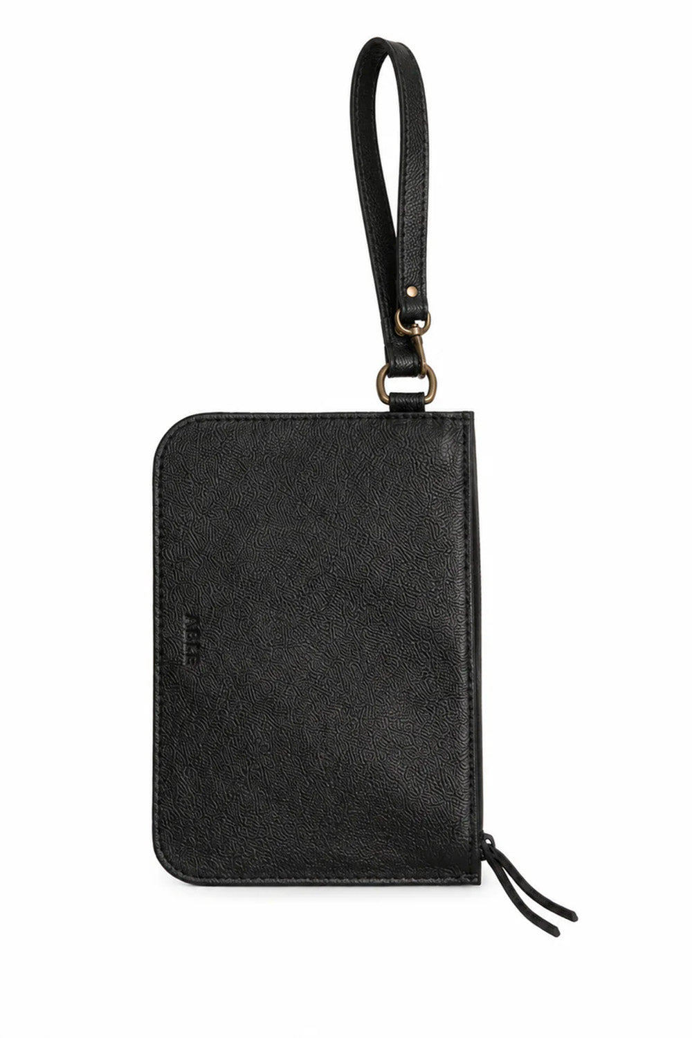 able semhal wristlet pebbled black 