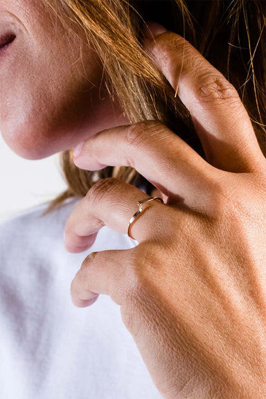 able spiral stacking ring gold model