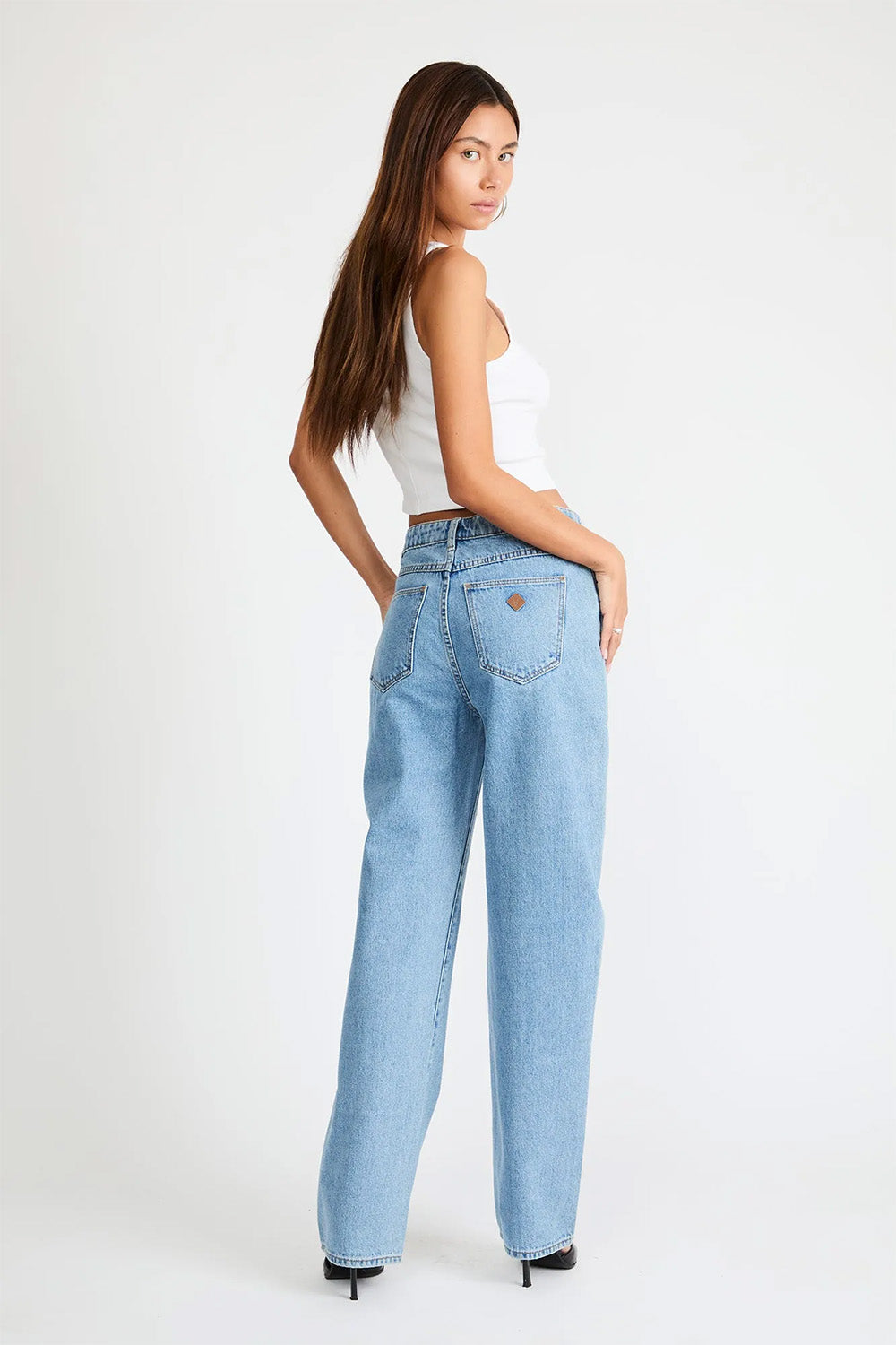 ABrand Jeans A 95 Mid Baggy in Gigi — Back view