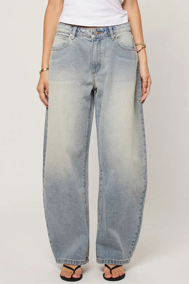 Abrand - A 95 Barrel Jean - Alexis - Front