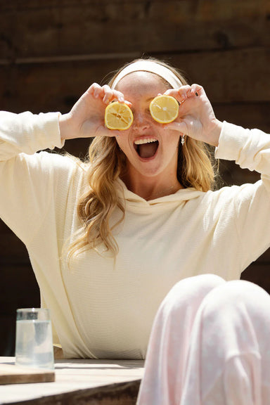 Happy Camp3r - Lily Lounge Top - Banana - Model