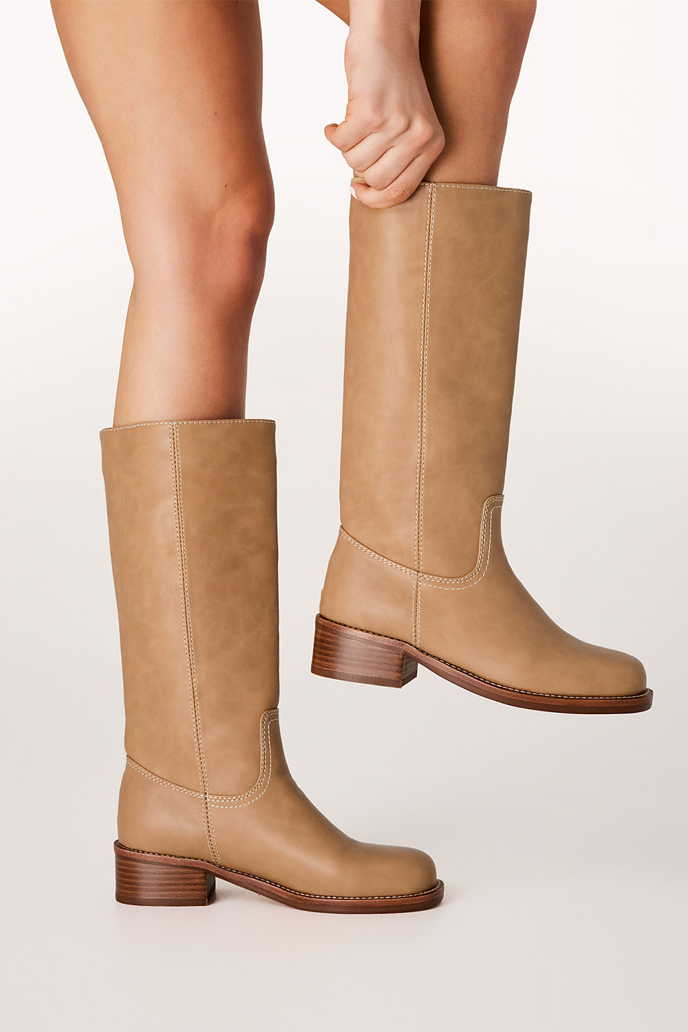 billini jamison caramel model