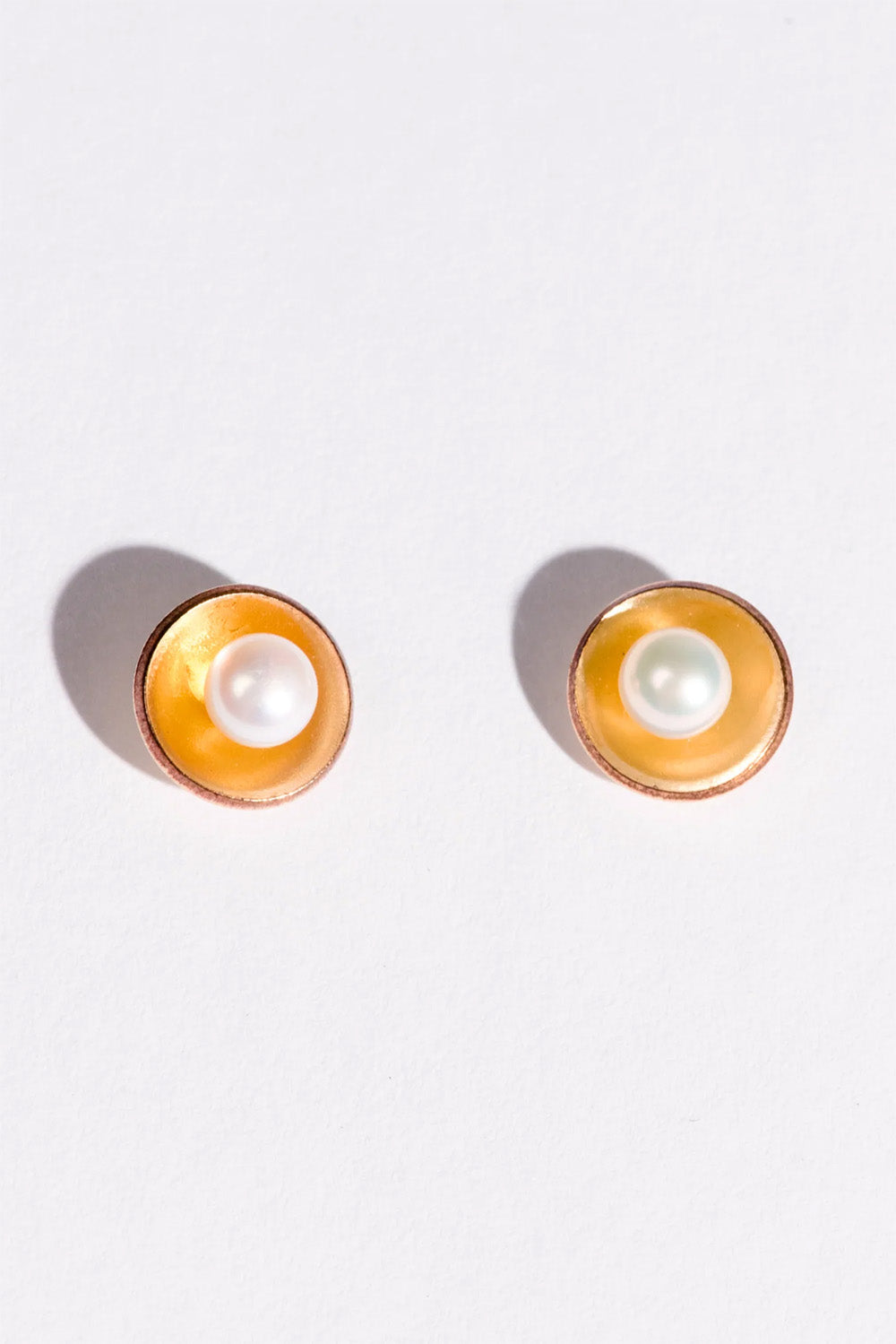 Able - Emma Pearl Dish Studs - Gold 