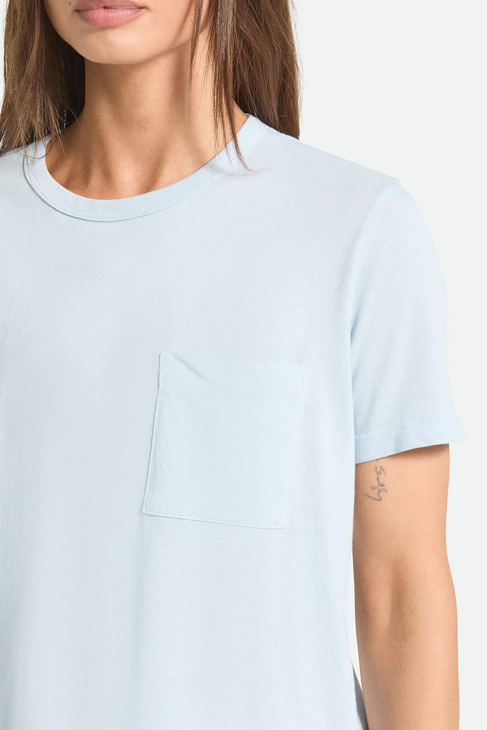 brixton carefree perfect tee blue aura detail