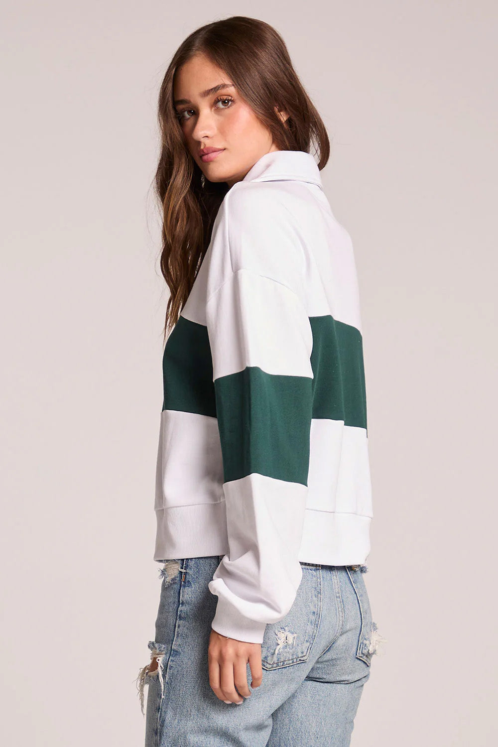 chaser-jaime-half-zip-pine-and-white-side