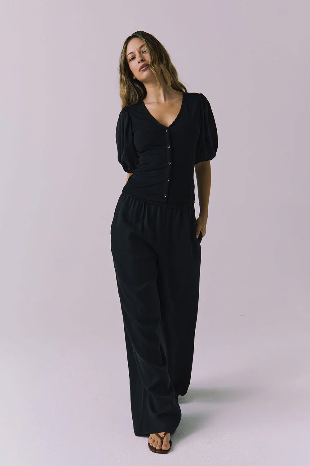 chaser abbie blouse true black