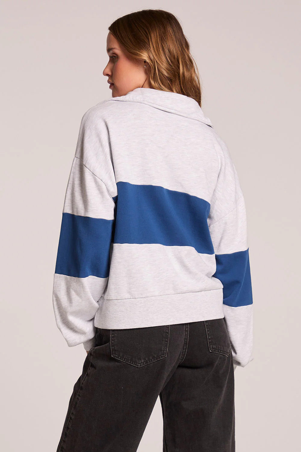 chcaser-jaime-half-zip-admiral-and-light-grey-heather-back