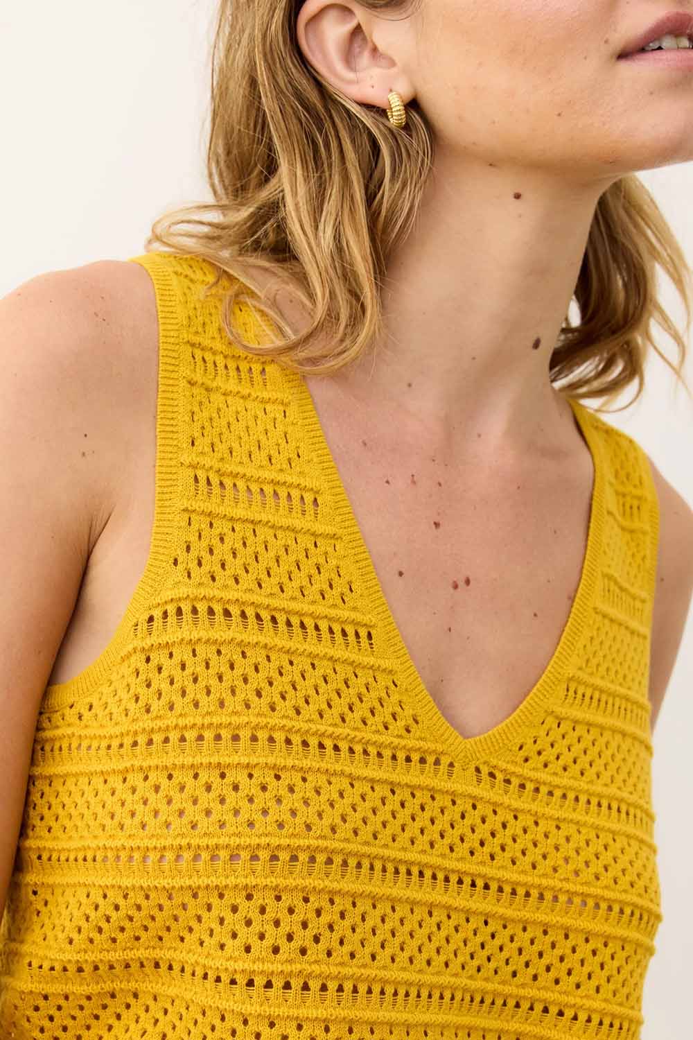 Marine Layer - Finley Sweater Tank - Oak Buff - Detail