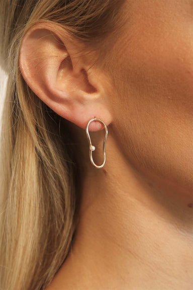 Able - Pearl Orbit Earrings - Gold - Model