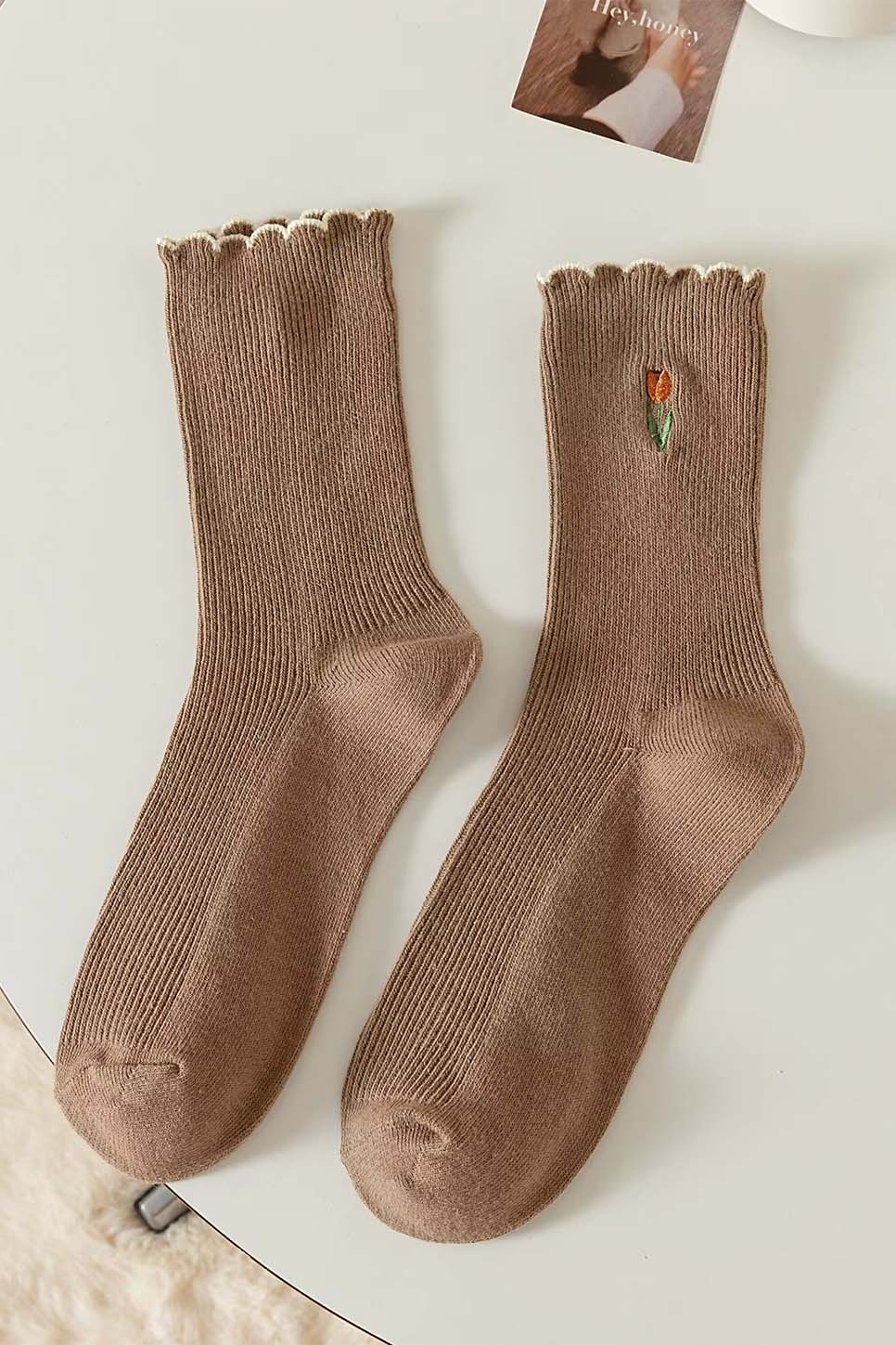 Pearl of the West - Tulip Sock - Cocoa