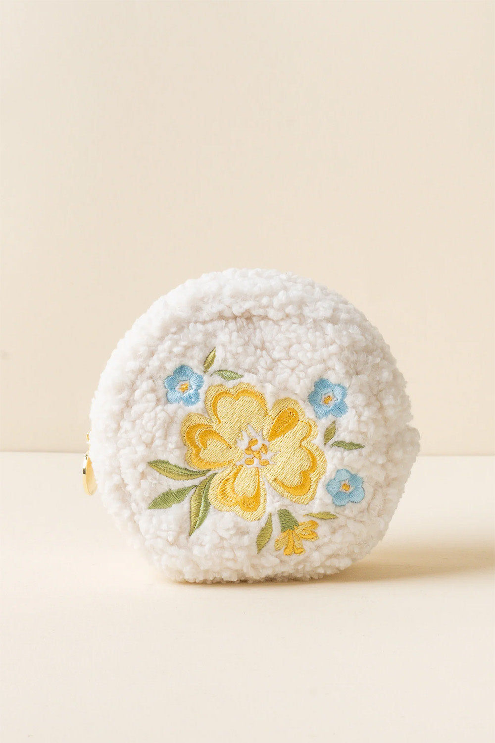 darling-effect-teddy-circle-pouch-dainty-floral-yellow