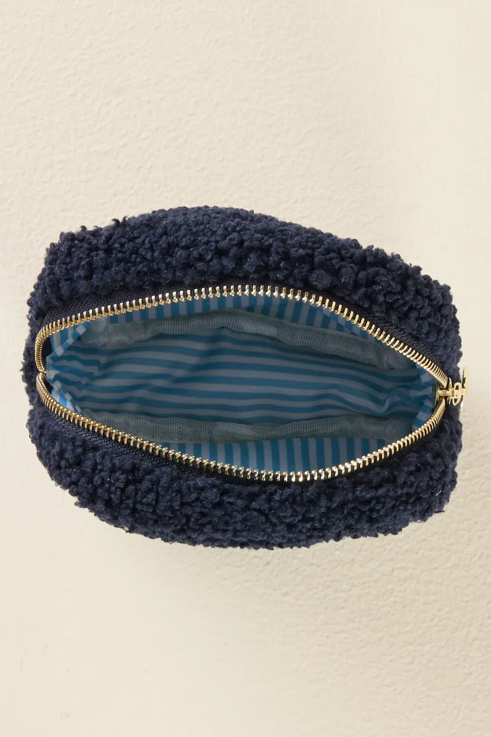 darling-effect-teddy-square-pouch-dainty-floral-navy-inside