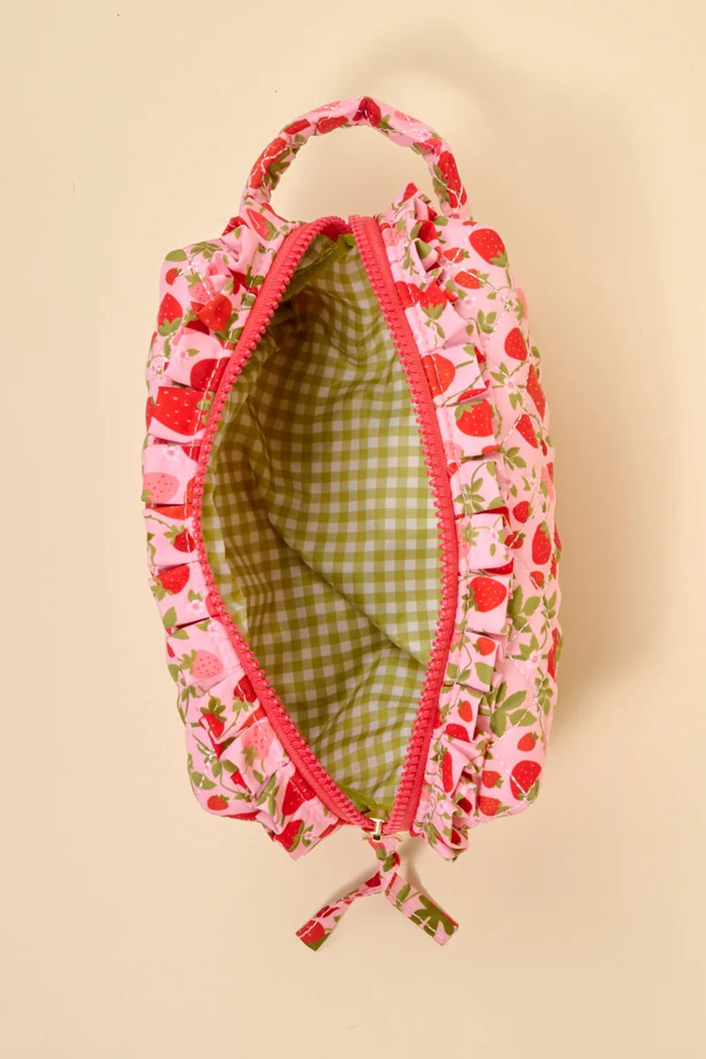 darlling-effect-quilted-cosmetic-pouch-strawberry-fields-inside