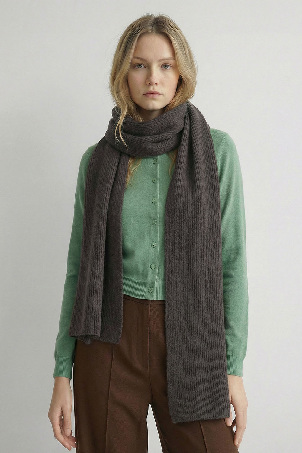 deluc-clark-cardigan-mint-front