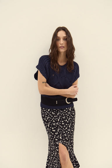 deluc pistacchio knit vest blue profile