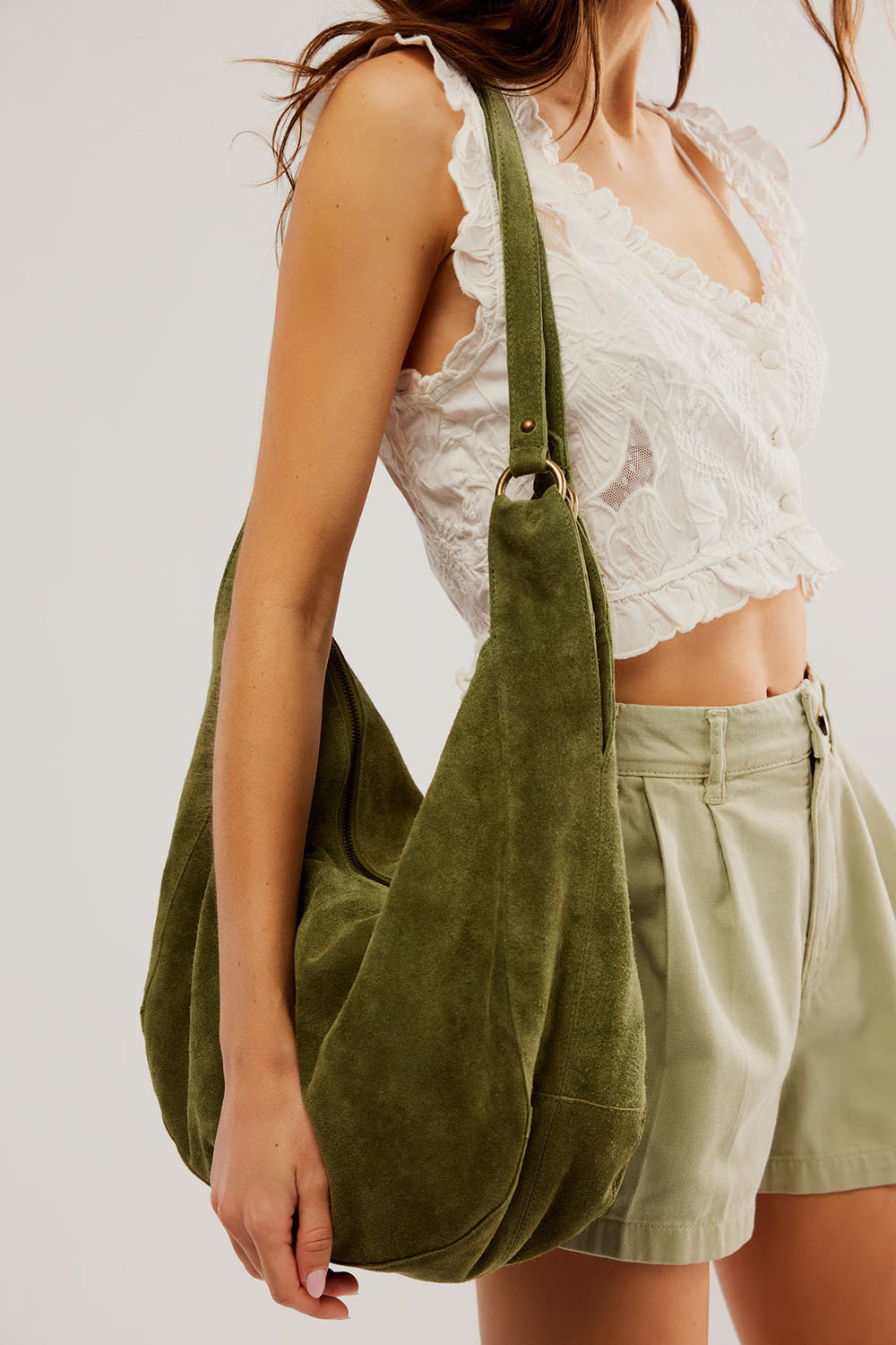 Free People - Roma Suede Tote - Olive Moss - Model