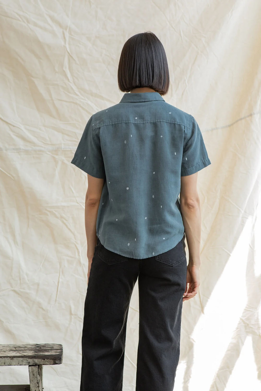 Bridge & Burn - Greer Cropped Shirt - Slate Mini Flora - Back