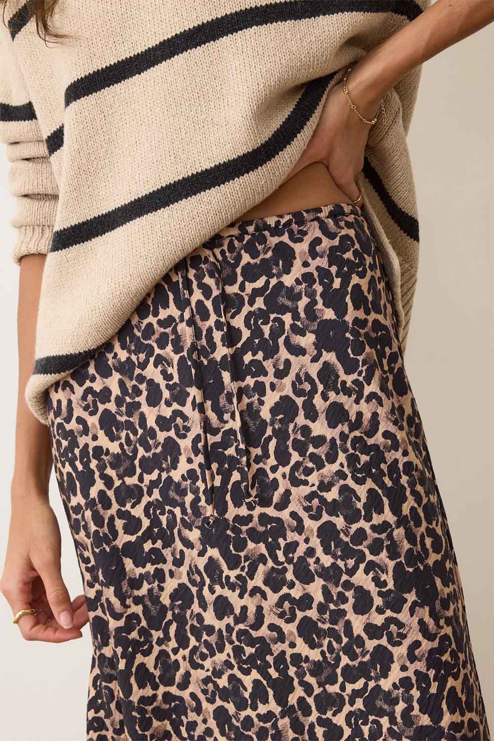 Marine Layer - Avery Midi Skirt - Leopard - Detail