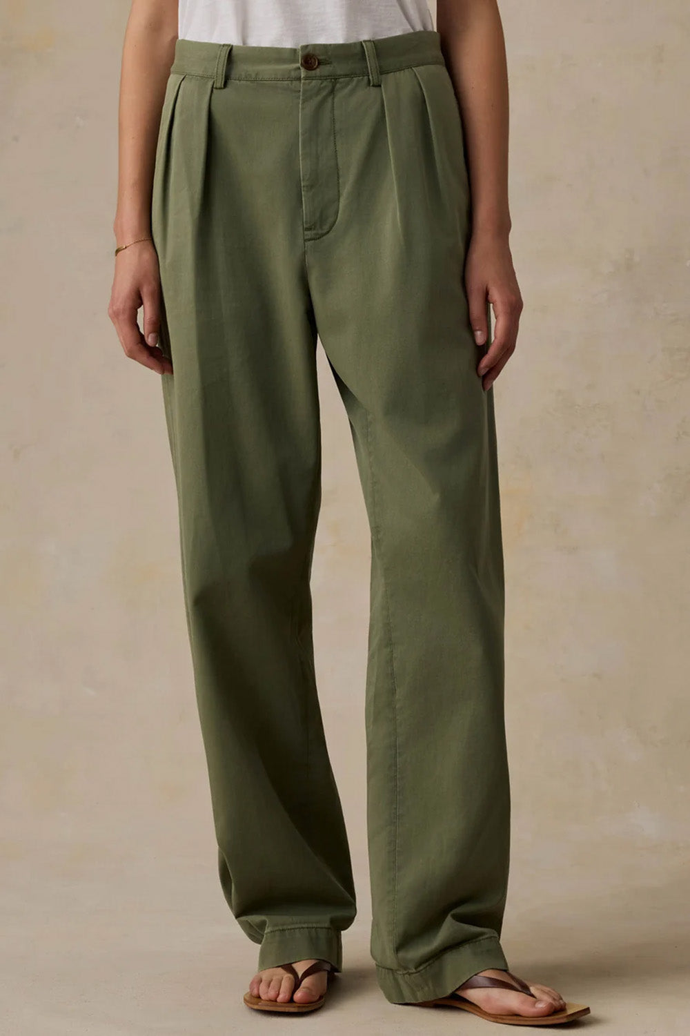 Faherty Seafarer Chino Pant in Clover — Front view