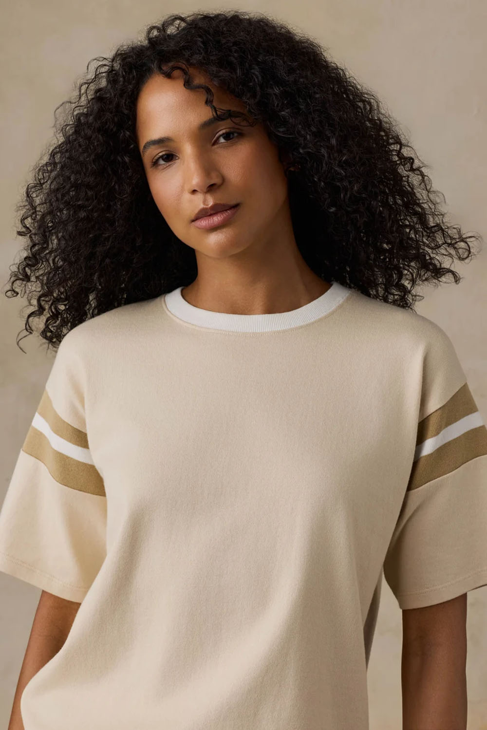 Faherty Sport Jersey Throwback Tee in Summer Sand Varsity — Collar detail view
