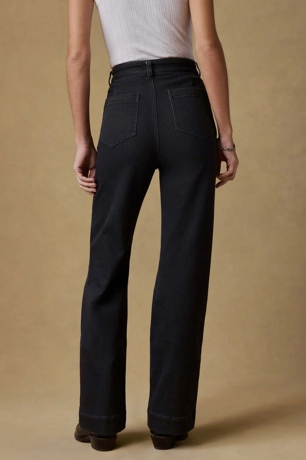 Faherty Stretch Terry Pant in Onyx Black — Back view