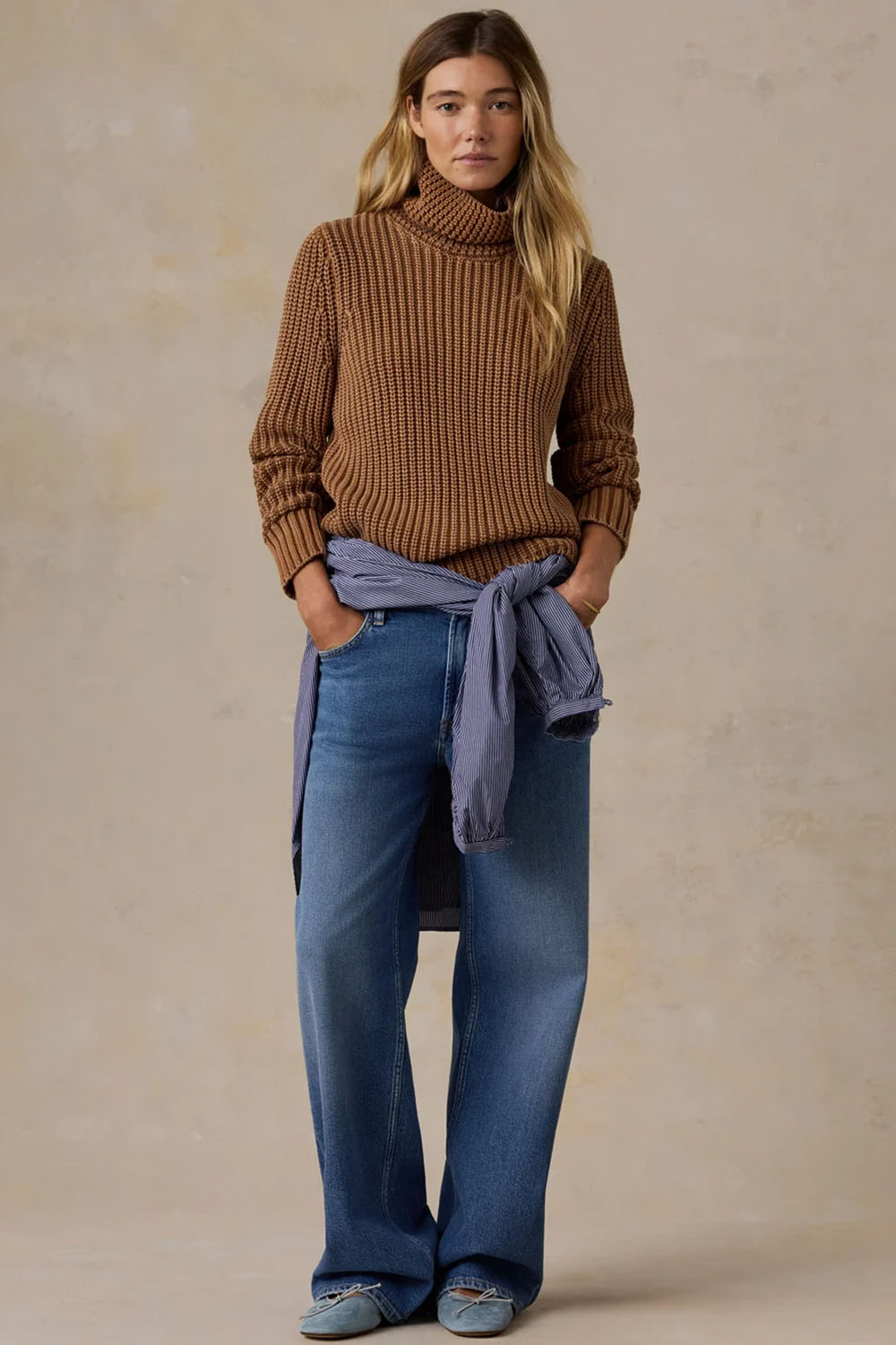 Faherty Sunwashed Cotton Turtleneck in Toasted Sun — Full-body view