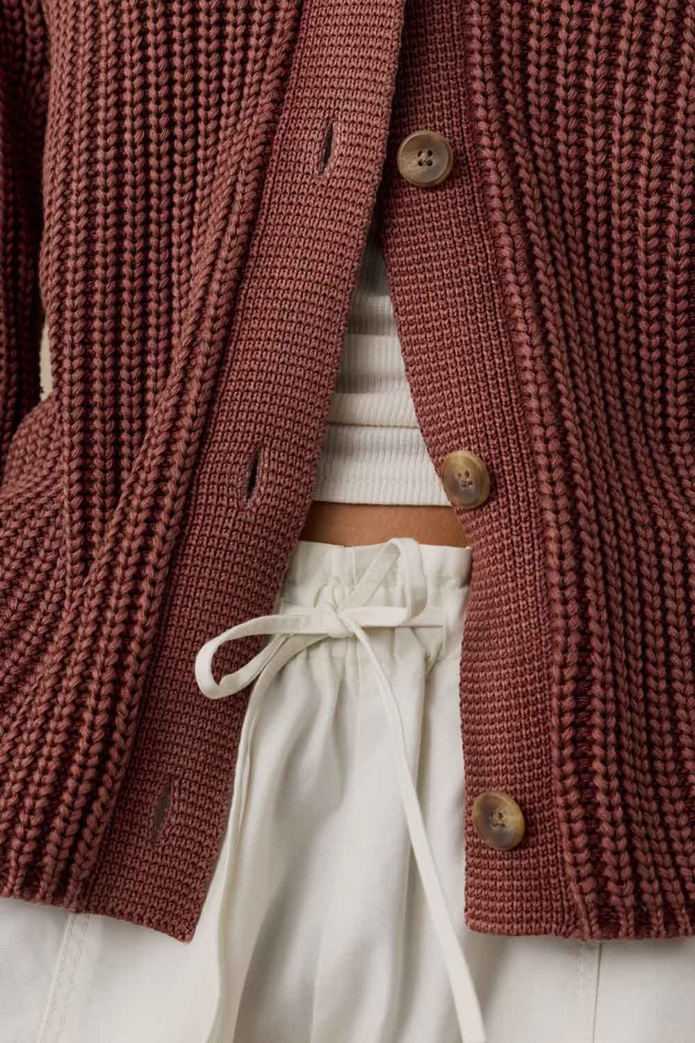 Faherty Sunwashed Lodge Cardigan in Sunwashed Redwood — Button detail view