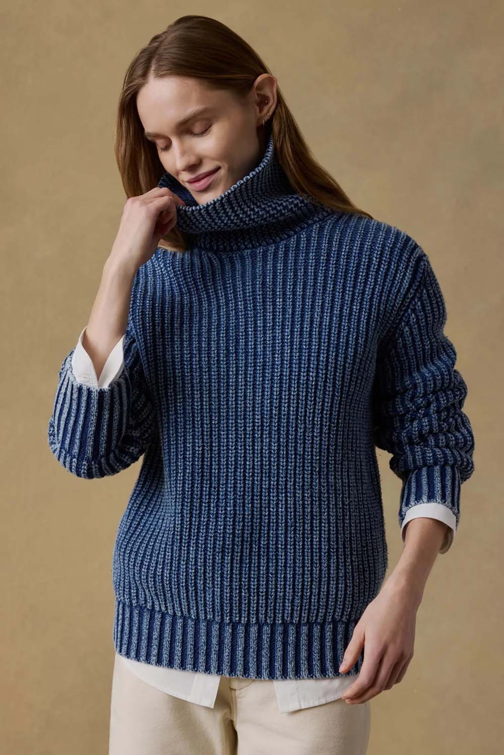 Faherty Sunwashed Oversized Turtleneck in Windcliff Indigo Wash — Front view
