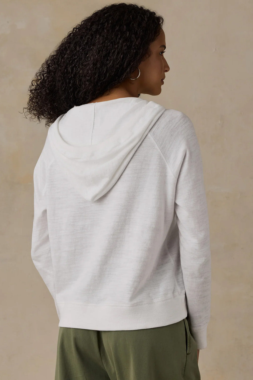 faherty-sunwashed-slub-hoodie-white-back