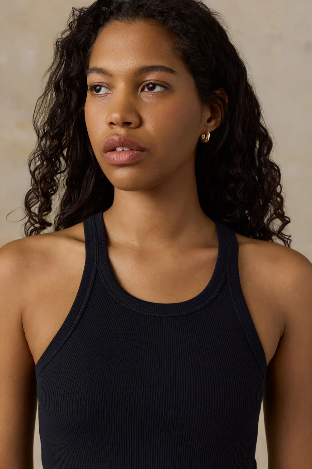 faherty-surfside-rib-tank-black-detail