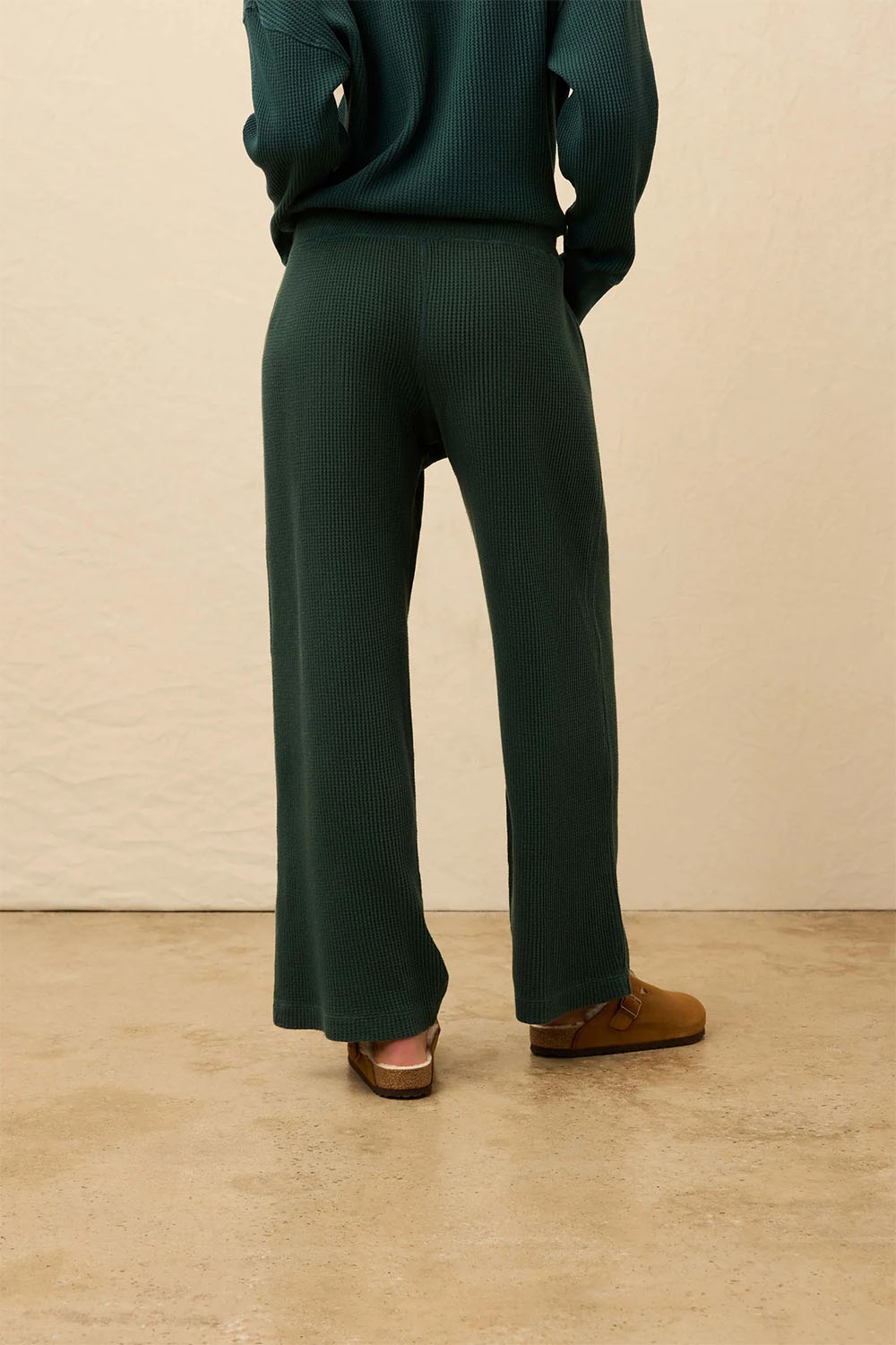 faherty apres waffle pant seamoss back