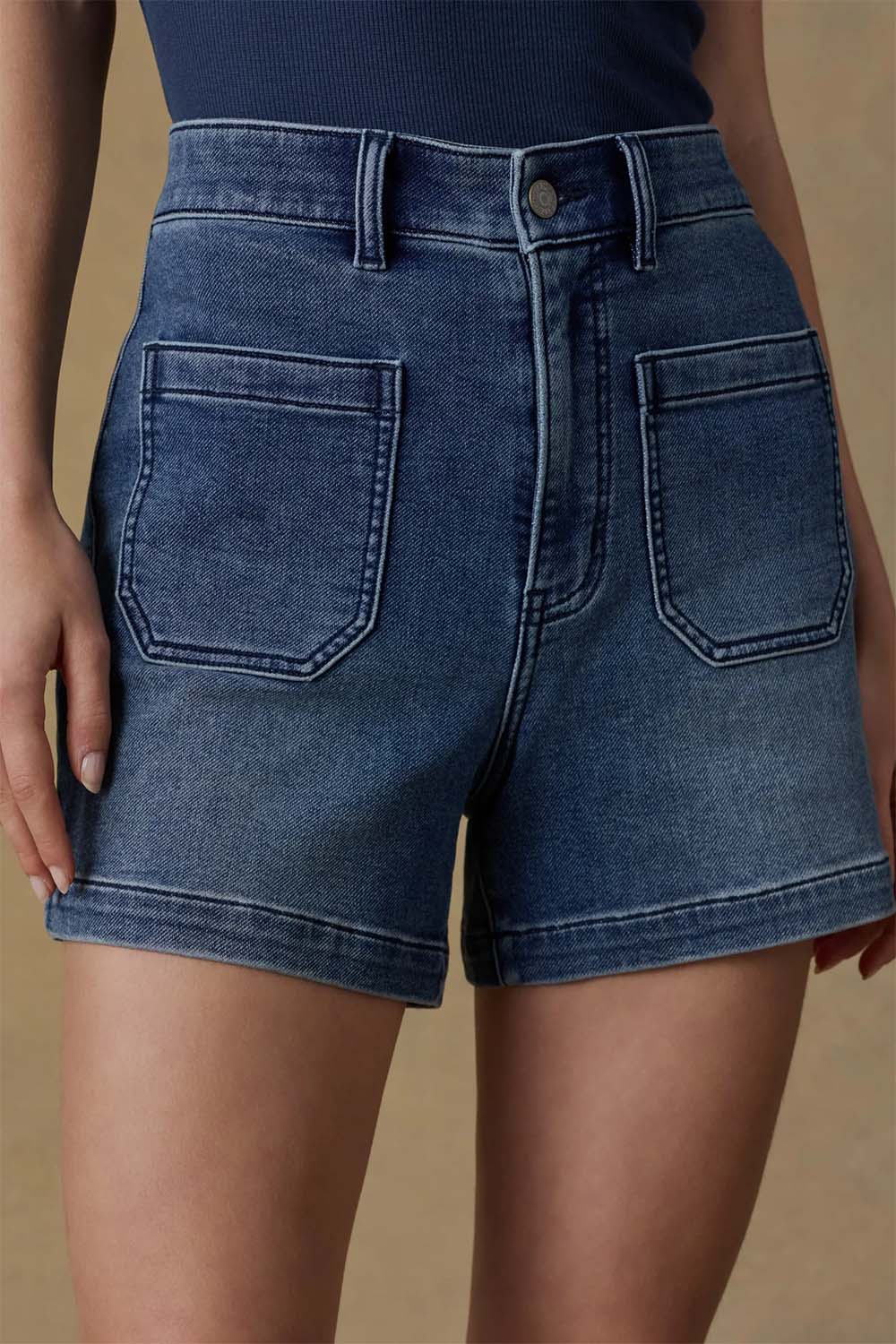 faherty stretch terry short riverton detail