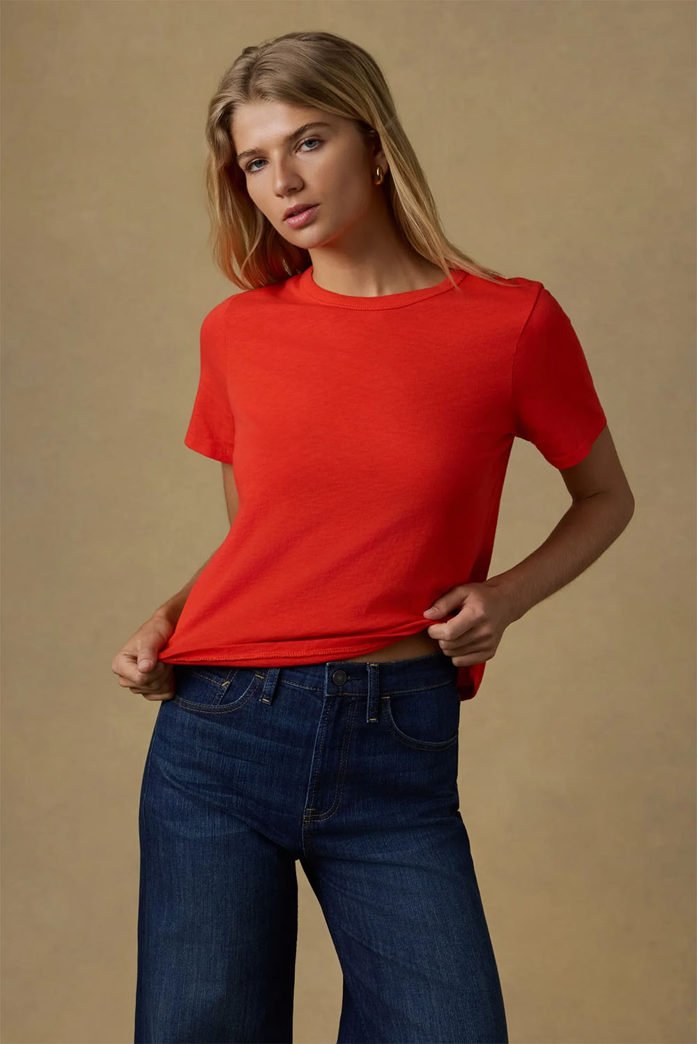 faherty sunwashed essential tee poppy red front