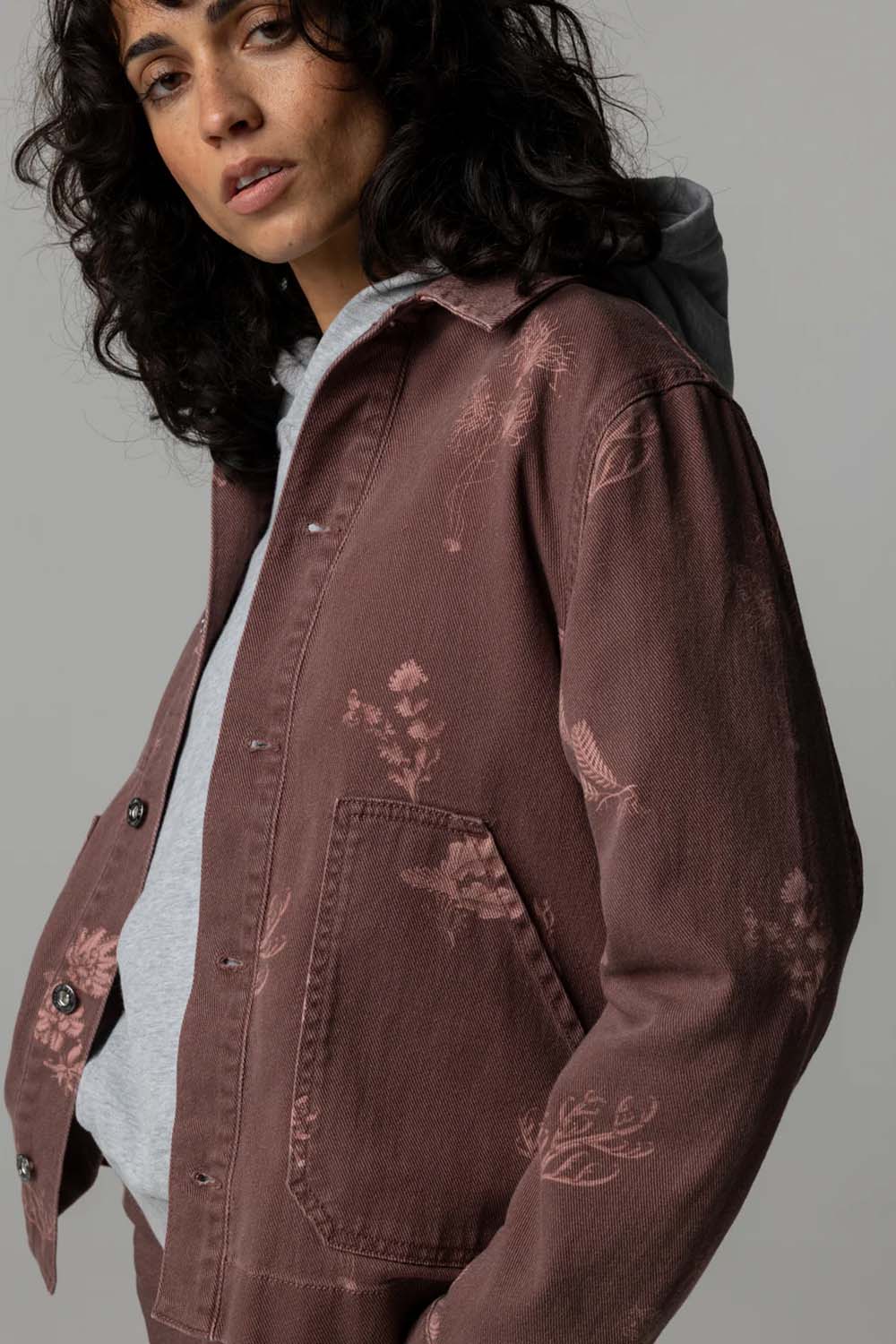 finisterre yarrel printed jacket floral marine side