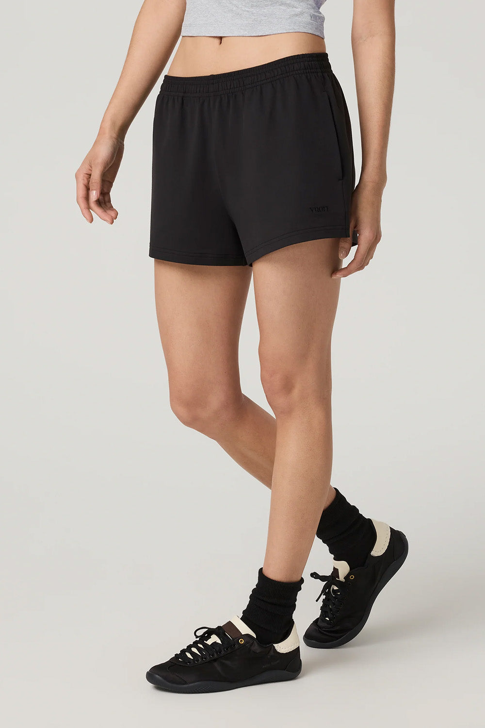 Vuori - Halo Short - Solid Black - Detail Side