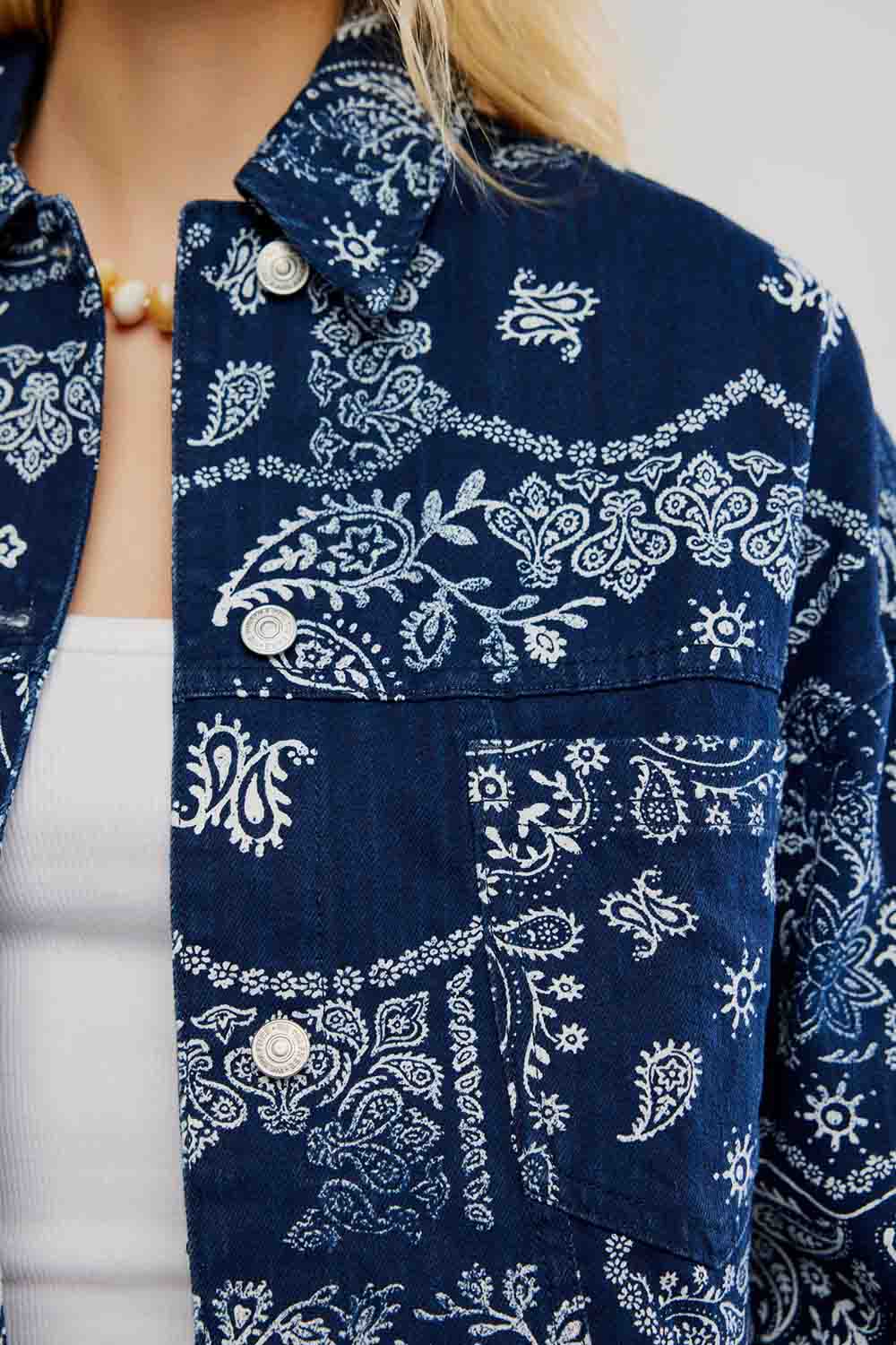free-people-opal-swing-printed-denim-jacket-dark-blue-detail