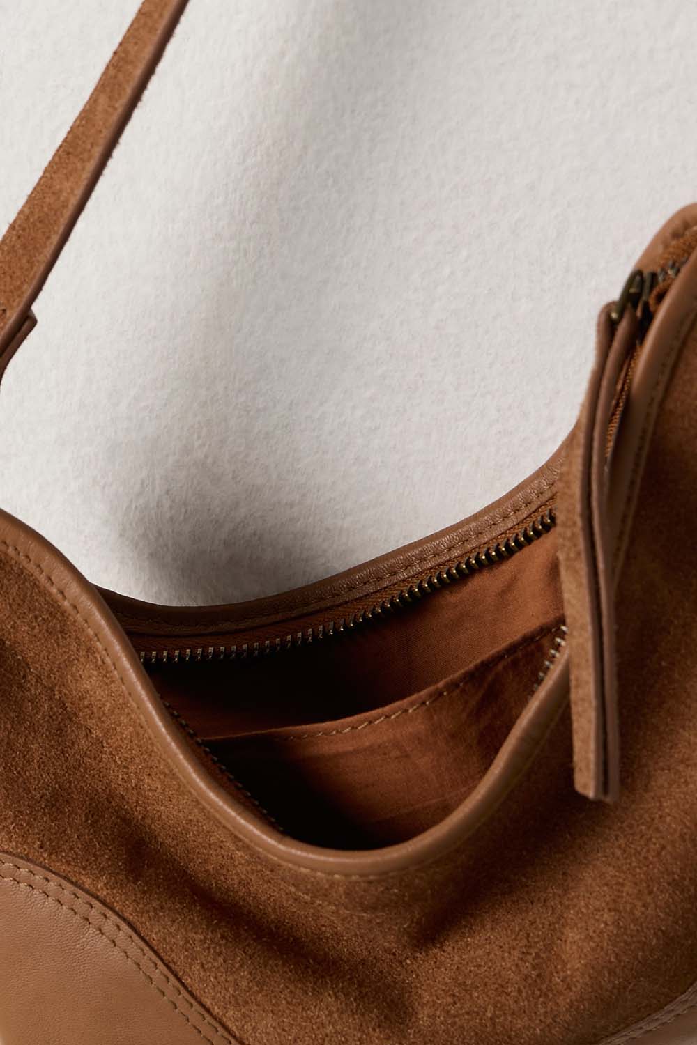 Free People Sindy Leather Shoulder Bag in Cognac — Interior detail view