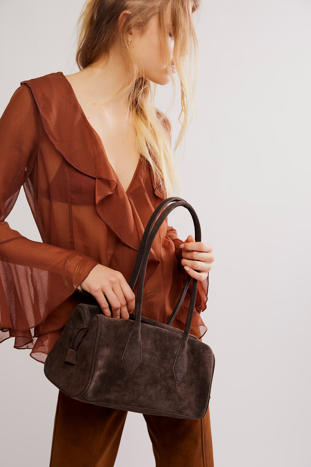free people sierra suede shoulder bag chocolate model