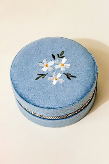 The Darling Effect - ROUND VELVET JEWELRY CASE - FLORAL MISTY BLUE