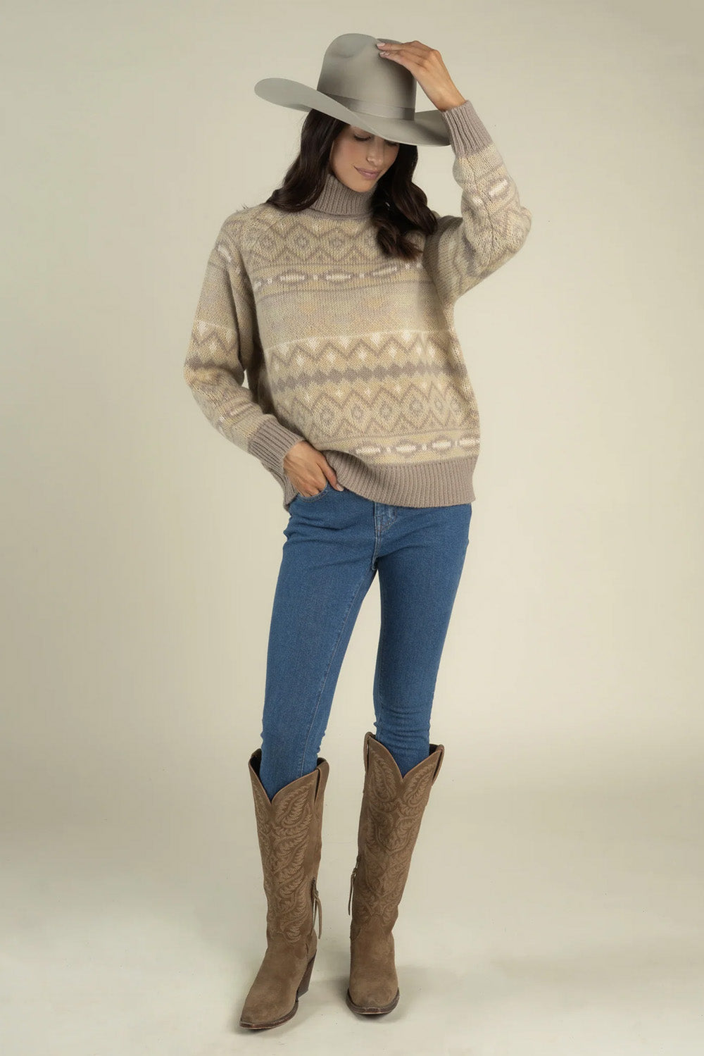 Sendero - Shiloh Sweater - Yuma Stripe - Styled