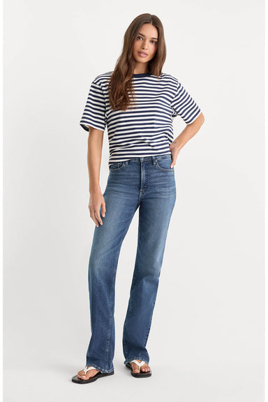 good-american-good-true-straight-jeans-indigo1230