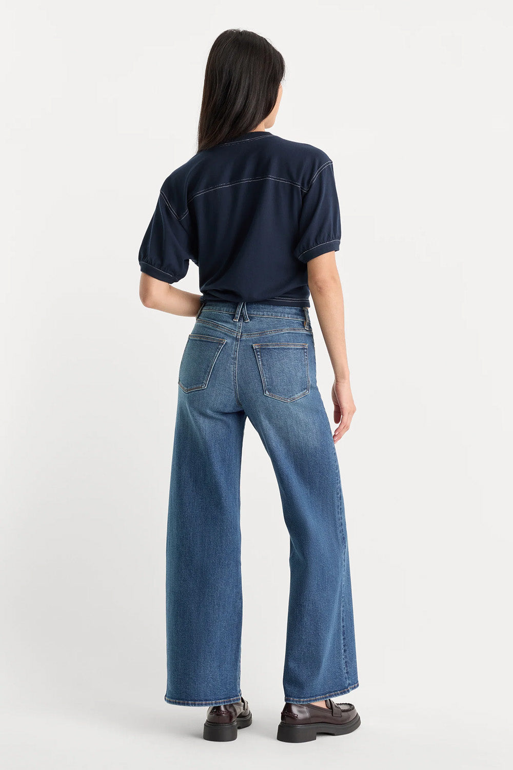 Good American Good Waist Palazzo Ankle Jean in Sierra — Back view