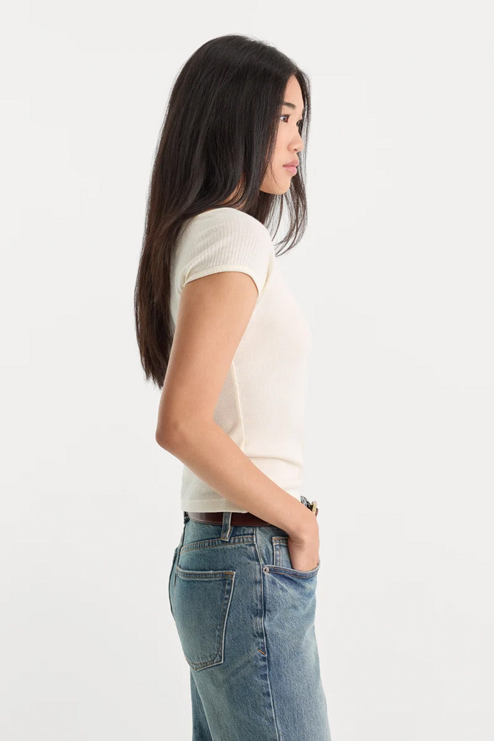 Good American The Variegated Rib Top in Chalk — Side view