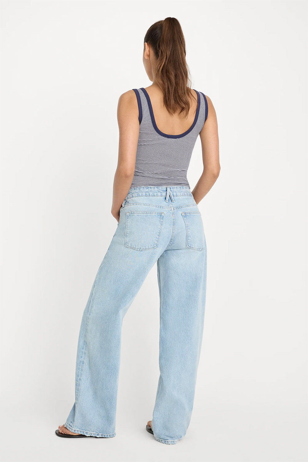 good american low rise loose jeans indigo1223 back