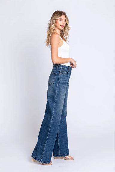 Letter to Juliet - Almost Rigid Highrise Slouchy Jean - Dark - Model Side