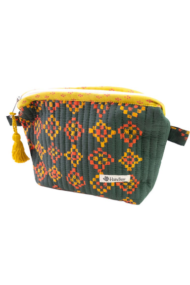 handker-bandana-royce-quilted-zipper-pouch-front