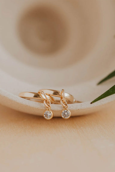 hello adorn solitaire charms